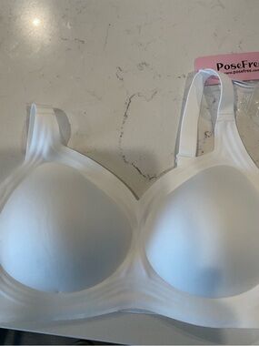 White Seamless Molded T-Shirt Bra